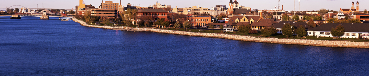 Clear blue skies above the shore of Green Bay, Wisconsin